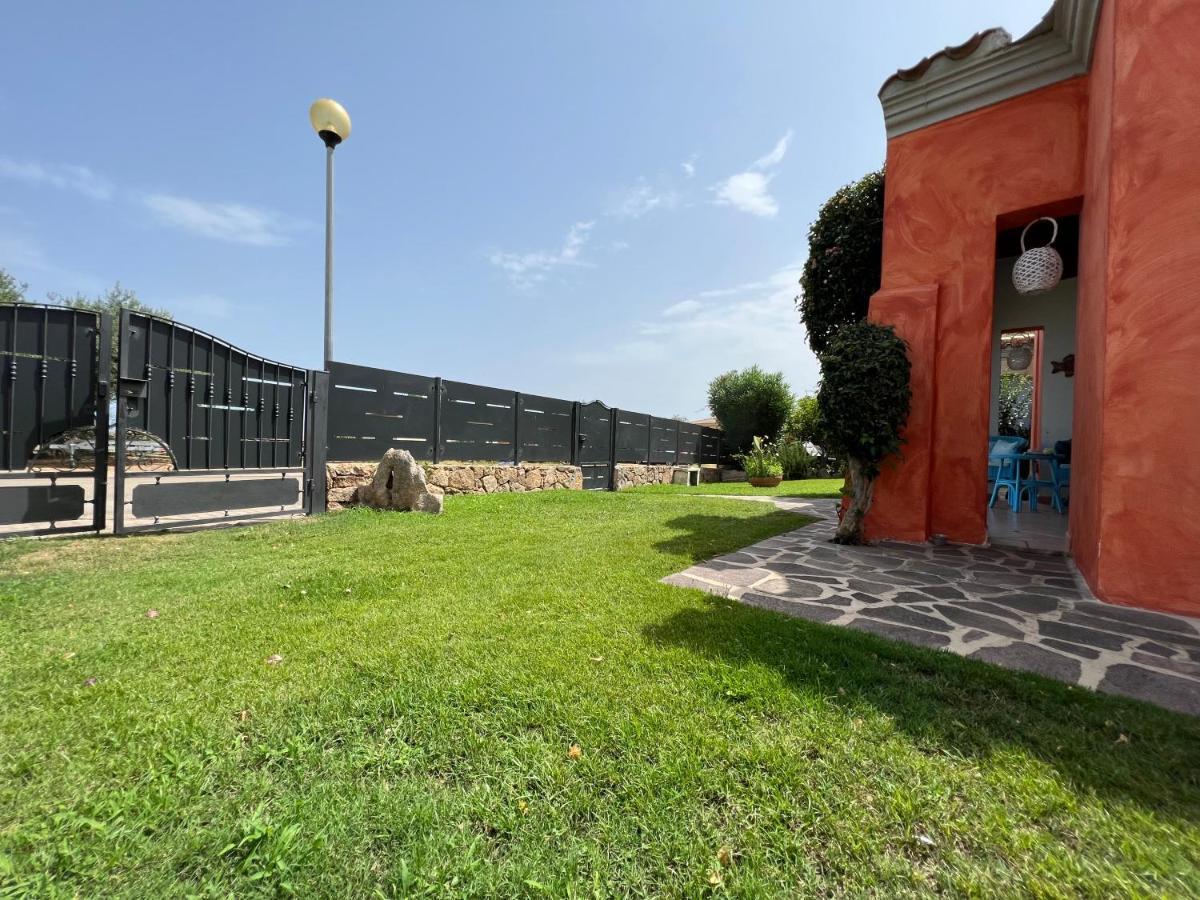 Villa Antonella San Teodoro  Luaran gambar