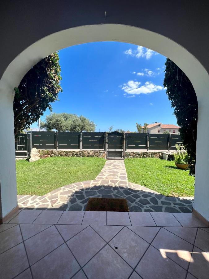 Villa Antonella San Teodoro  Luaran gambar
